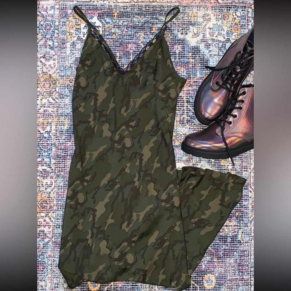 Wild Fable Junior's Camo Slip Dress Size Small